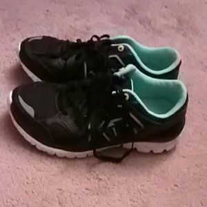 Black and mint walking shoes