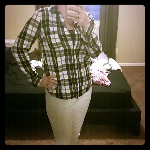 Plaid long sleeve shirt