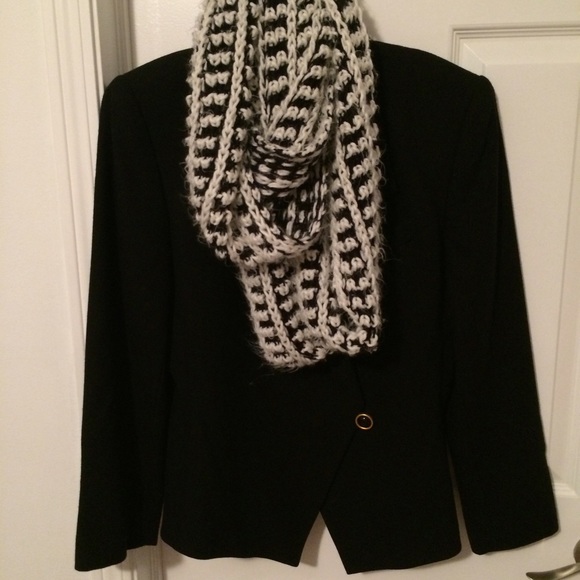 NEW❗️Black Coat/Blazer