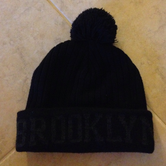 Brooklyn Pom Pom Beanie