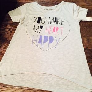 light grey shirt.✔️