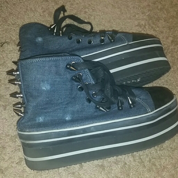 Blue Jean Spike Platforms - Picture 3 of 4