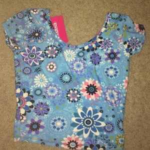 Super cute blue crop top with flowers🌸🌸