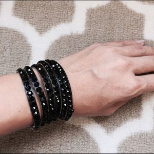 🆓🆓🆓 Gift with purchase!! Leather bracelet