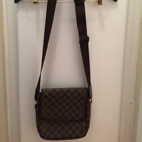 Checkered Brown Messenger Bag ❌❌TRADED❌❌