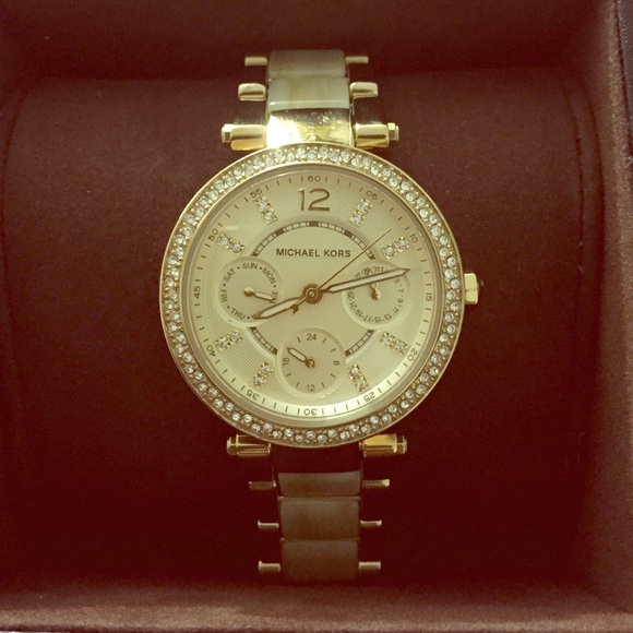 Watch - Picture 1 of 1