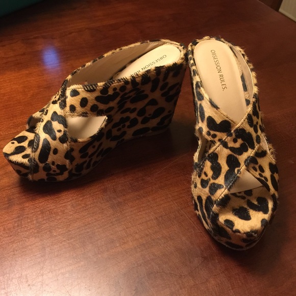 Obsession Rules leopard print wedges
