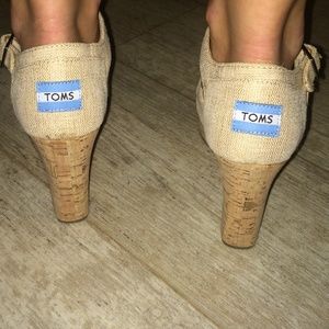 Tom wedges