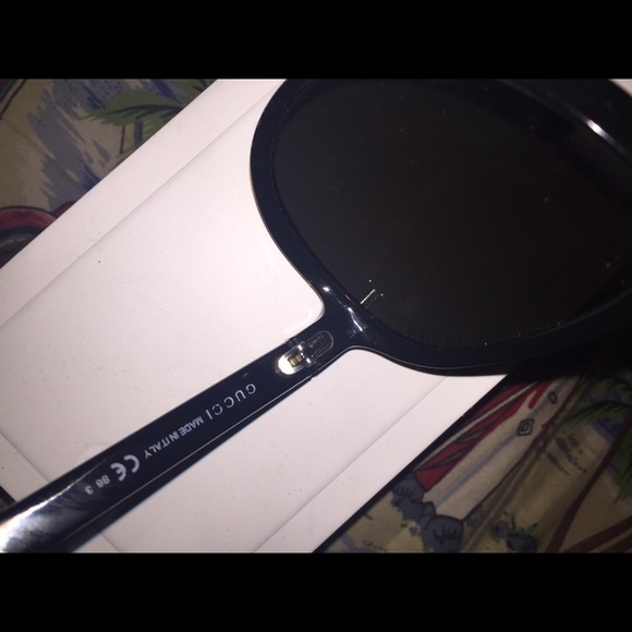 Gucci sunglasses - Picture 4 of 4