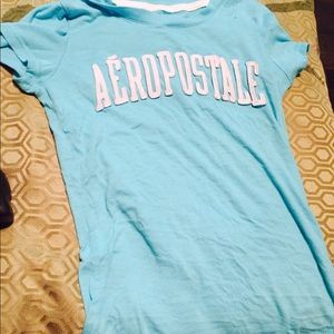 blue Aeropostale shirt.