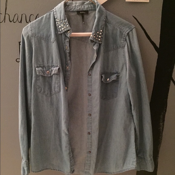 Light blue button up