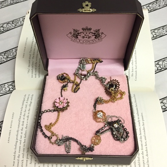 Juicy Couture long necklace