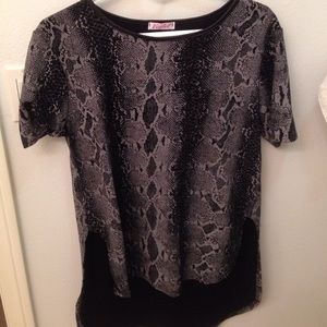 LF snakeskin top!