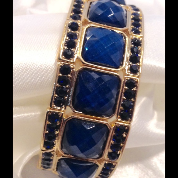 Jewelry - Exquisite Royal Blue Bracelet