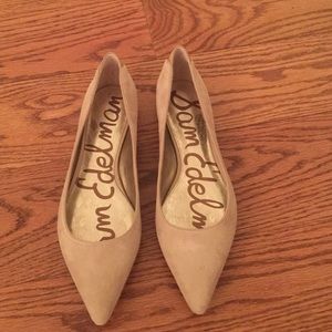 Sam Edelman nude suede flats