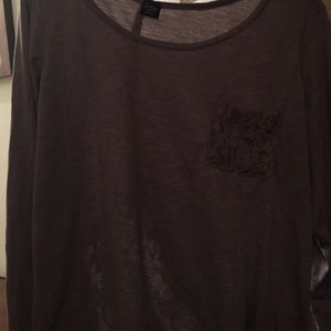 Trillium long sleeve grey shirt