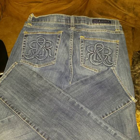 Rock & Republic - Picture 1 of 3