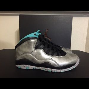 Jordan 10 "Lady Liberty" Size 9 SOLD