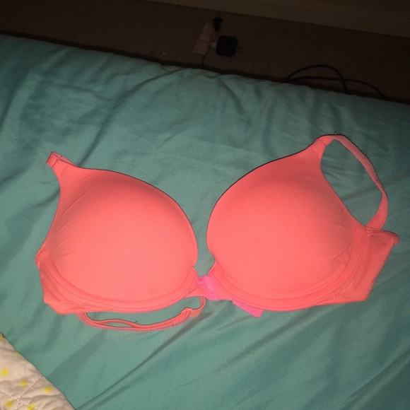 VS PINK bra