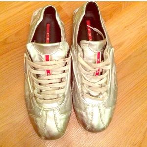 Silver flat sneakers