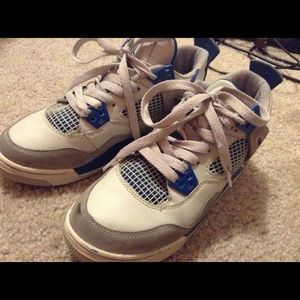 Military 4s sz 3.5 ‼️READ DESCRIPTION‼️