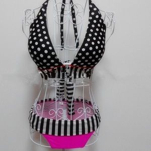 Brand new Womens Bikini swimsuit set