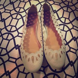 Cream Cutout Flats