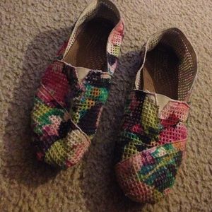 TOMS