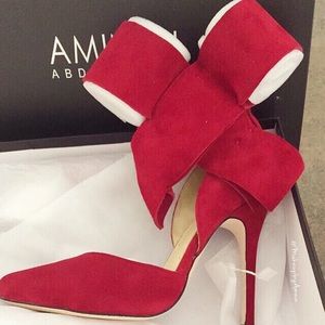 Aminah Abdul Jillil bow pump