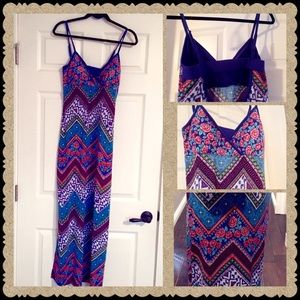 New Long Beautiful Dress with open back and slit.