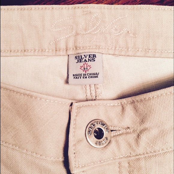 ✨Silver! Khaki denim shorts!✨