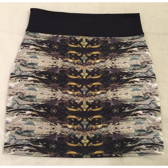 Urban outfitters tight patterned skirt
