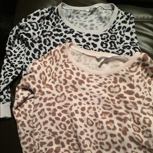 VS animal print sweater/crewneck