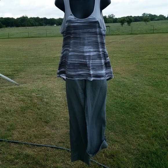 ✨🌙🔥Cynthia Rowley/size 8 women pants