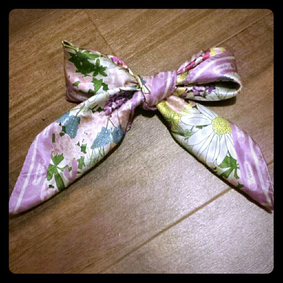 Lesportsac floral square scarf