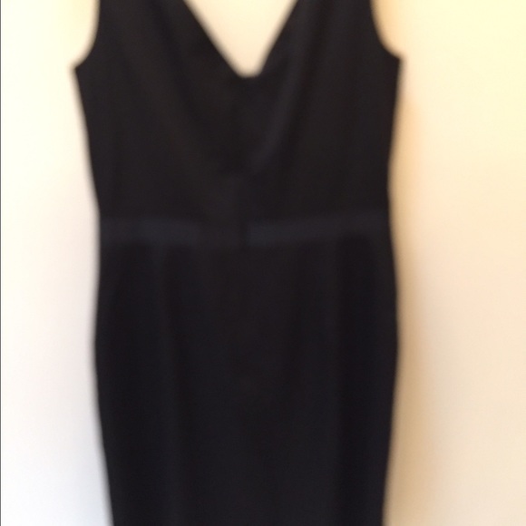 Little black dress - Picture 2 of 4