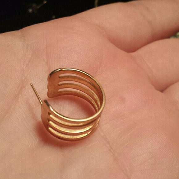 3/$15 or 5/$25 Bundle of Gold Tone Earrings - Picture 2 of 4