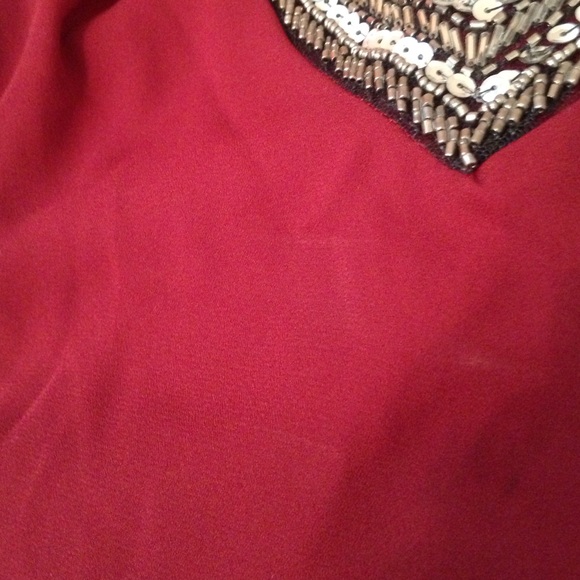 Divine wine dress 🍷 - Picture 2 of 4