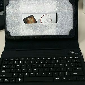 Bluetooth Keyboard