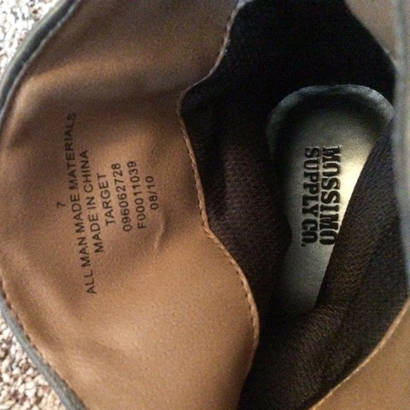 Boots - Picture 2 of 2