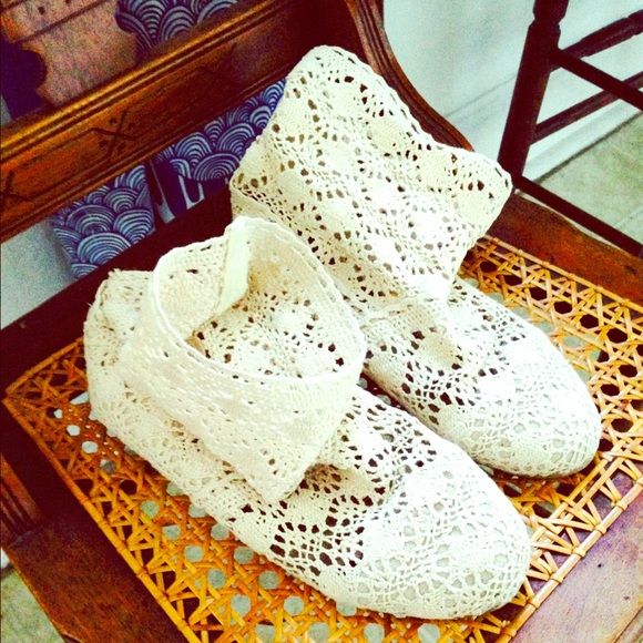 Russian Crocheted Summer Booties