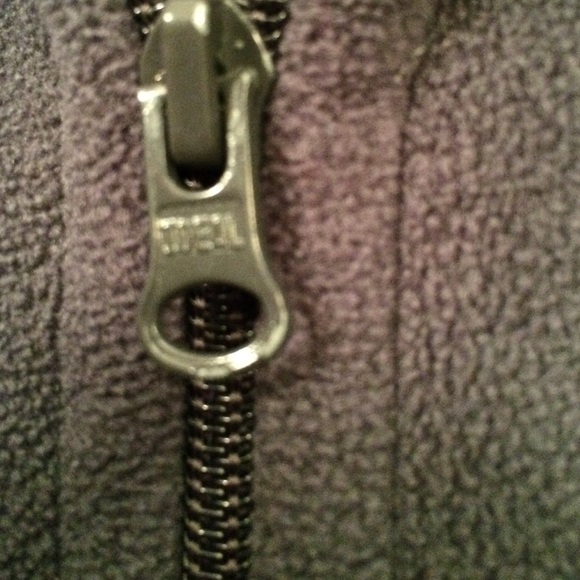 Light vest perfect for fall! - Picture 3 of 3