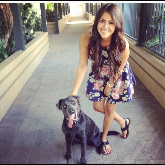 💕 Meet your seller/buyer 💕 - Picture 2 of 4