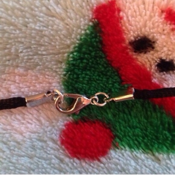 Flower choker - Picture 4 of 4