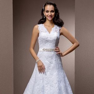 Ivory all over lace wedding dress (nwt) size 16