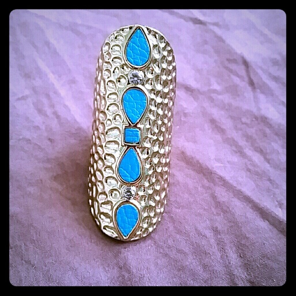 Gold knuckle ring