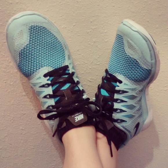 Size 8 Nike 5.0 Free '14