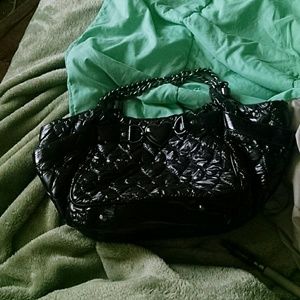 SUPER COOL BLACK ON BLACK BETSY W CHAIN