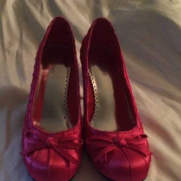 Dress shoes