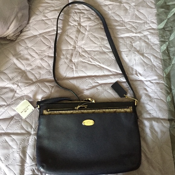 Coach Xgrain Leather Crossbodyw/Pouch